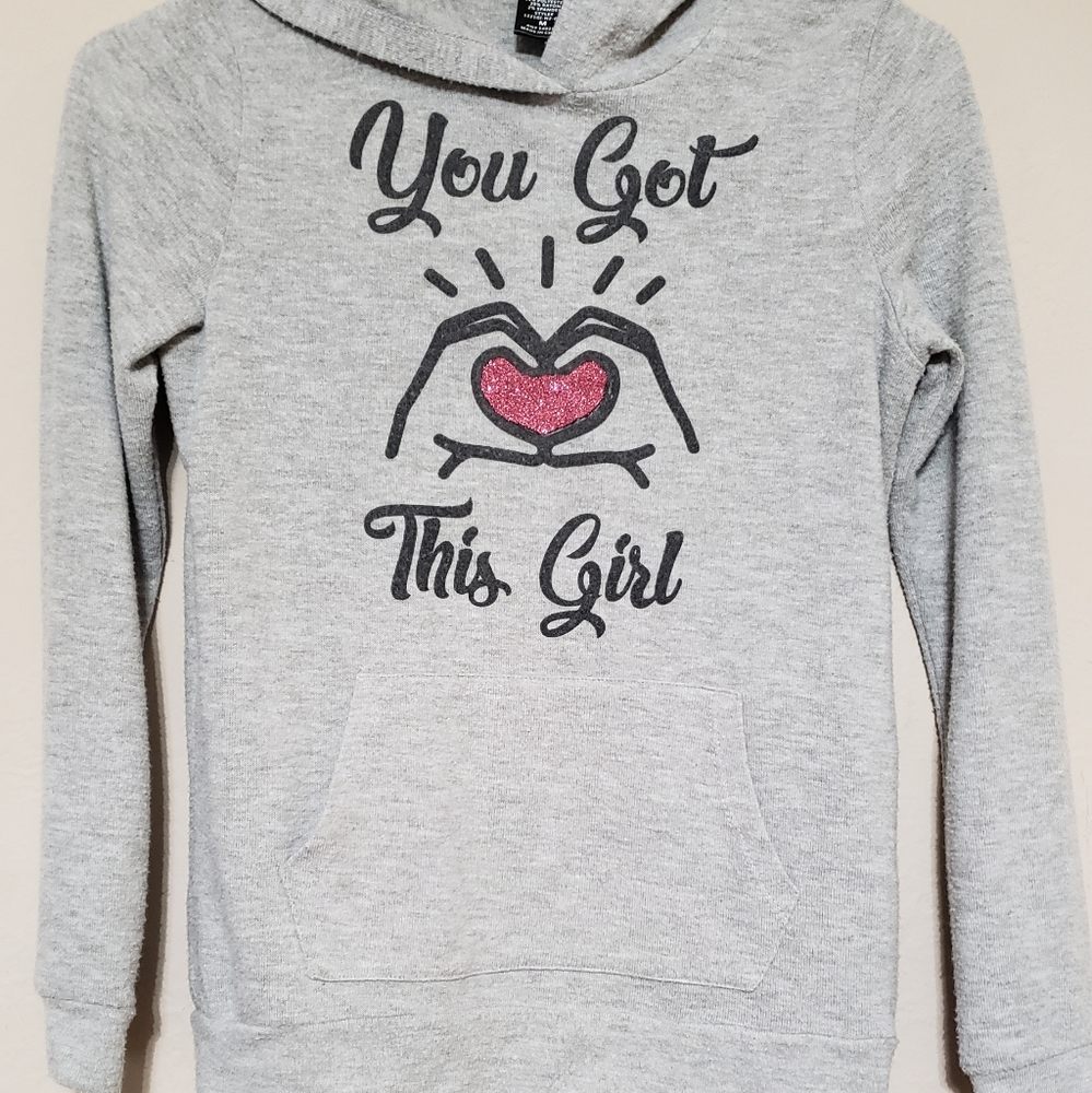 hoodie size M
